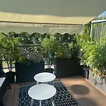 Petit Cocon Des Rives Proche Stanislas-terrasse & Parking Gratuit *