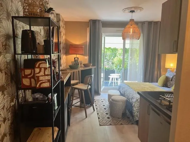 Petit Cocon Des Rives Proche Stanislas-terrasse & Parking Gratuit Nancy